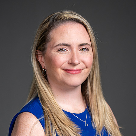Headshot Colleen Grogan